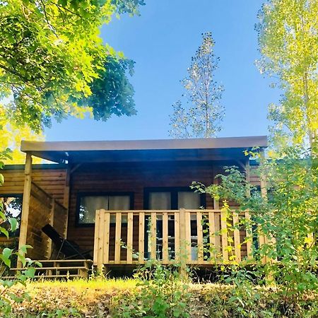 Les Chapelains Hotel Saillans  Екстериор снимка