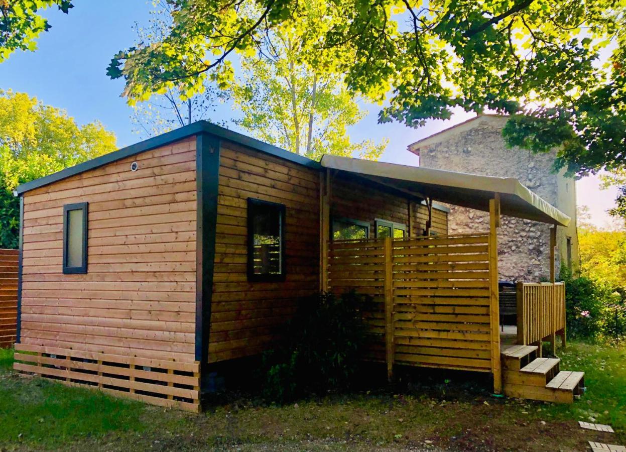 Les Chapelains Hotel Saillans  Екстериор снимка